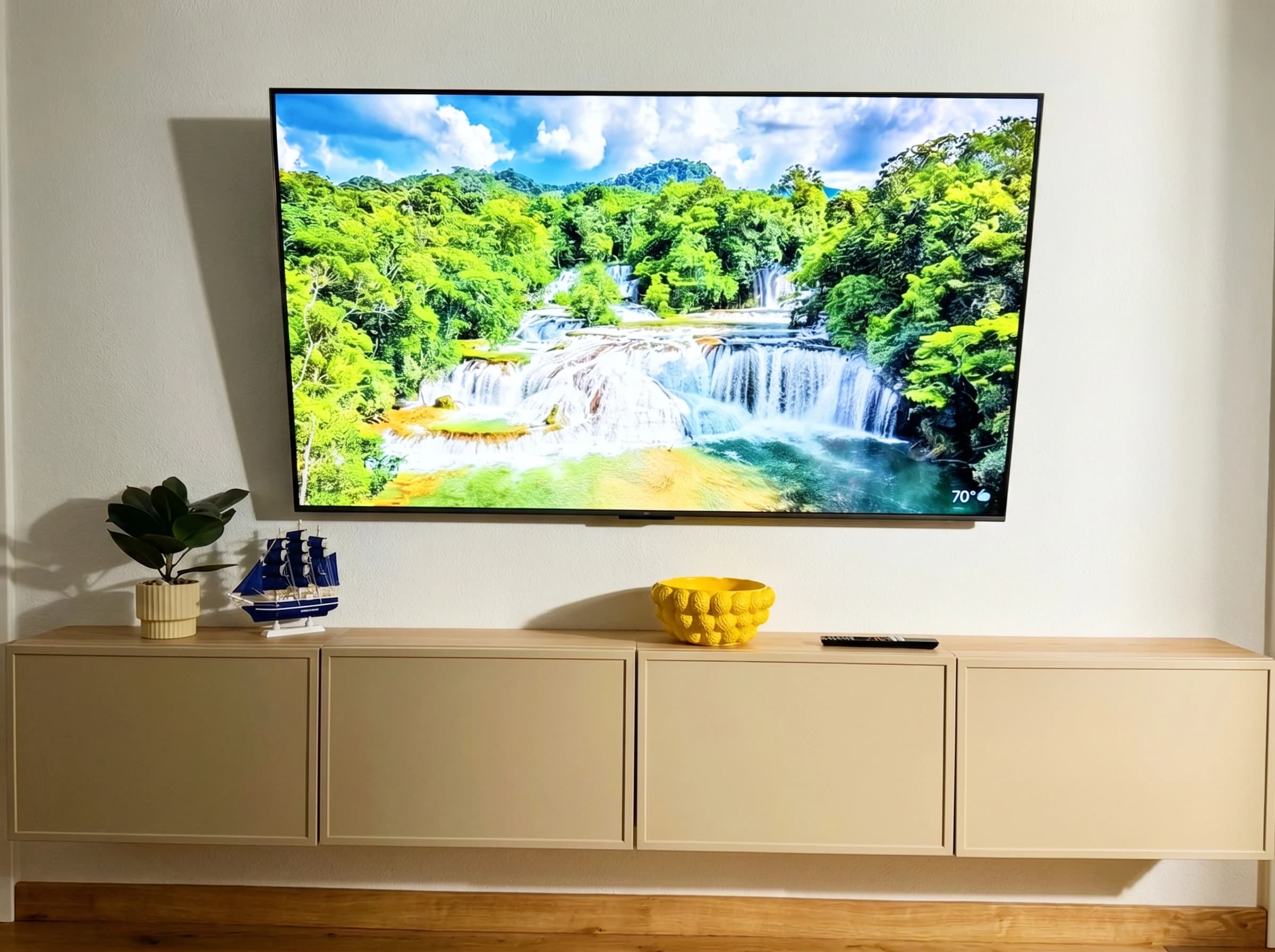 Living room overview