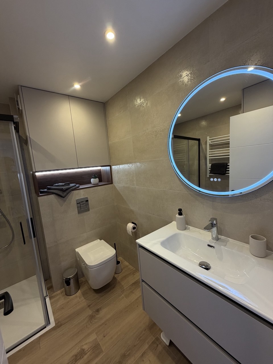 Elegant bathroom with walk-in shower